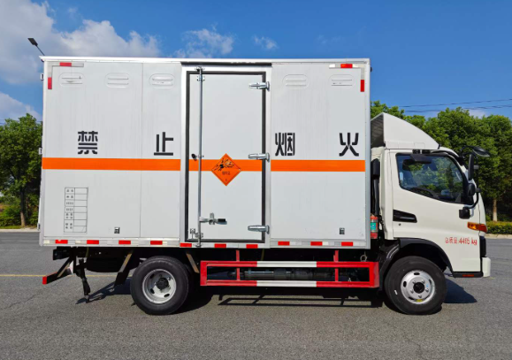 巴音郭楞爆破器材运输车的主要用途